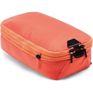 Peak Design Packing Cube, Charcoal, Weatherproof Luggage Cube with Dual Compartment Organization, Expansion and Compression, Zipper Opening, Travel Organizer for Men and Women, Size M(Ibis)