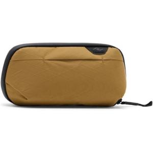 Peak Design Small Wash Pouch, Coyote, Ocean Edition, Travel Toiletry Bag, Upright or Hanging Dopp Kit with Pockets, Magnetic Toothbrush Pocket, Wide UltraZip Opening, Toiletry Bag for Men and Women(Coyote)