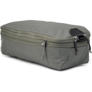 Peak Design Packing Cube, Sage, Weatherproof Luggage Cube with Dual Compartment Organization, Expansion and Compression, Zipper Opening, Travel Organizer for Men and Women, Size S(Sage)